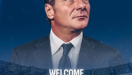 Kaiyun Sports-开云体育-马扎里二进宫救火，那不勒斯一夜回到14年前