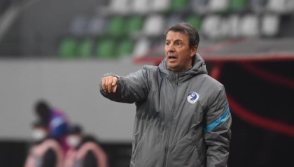 开云体育平台-大连人急了！遭绝平3人染红 想要保级之能背水一战