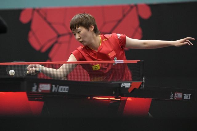 （体育）（1）乒乓球——WTT新加坡大满贯：王曼昱胜梅谢芙XxjpseC007179_20250202_PEPFN0A001.jpg